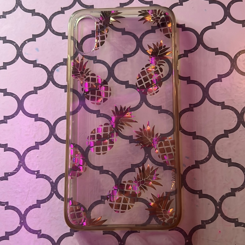 pineapple printed xs phone case